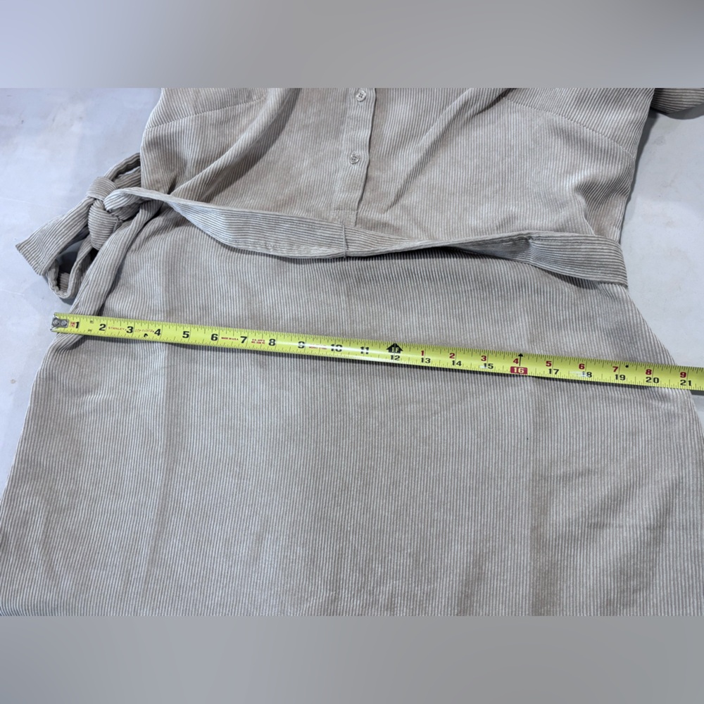 Tommy Hilfiger Taupe Button-Up Midi Dress - Picture 8 of 16